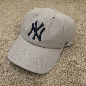 NY Yankees Suede Cleanup Cap